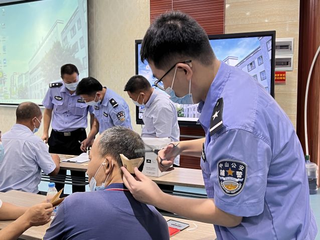 三鄉(xiāng)鎮(zhèn)開展“加強校車駕駛員毒檢，為師生安全出行護航”宣傳活動圖片1.jpg